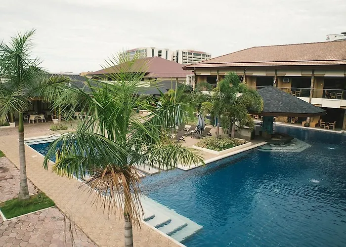 Westown Lagoon - South Wing