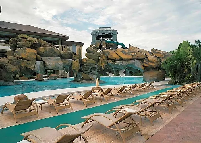 Westown Lagoon - South Wing Resort Cebu