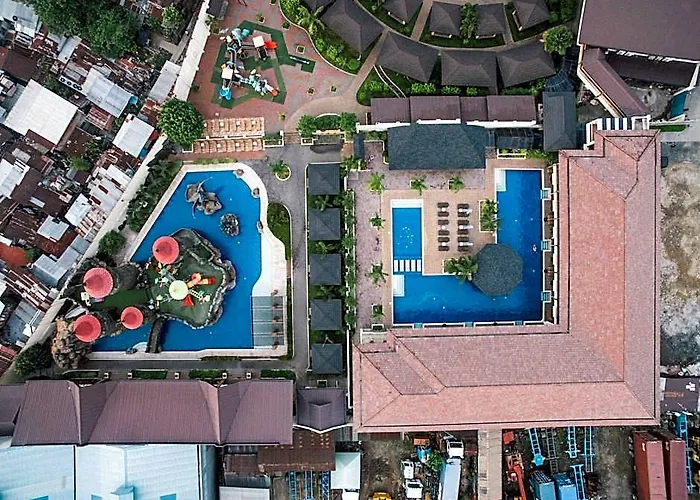 Westown Lagoon - South Wing Resort 3*